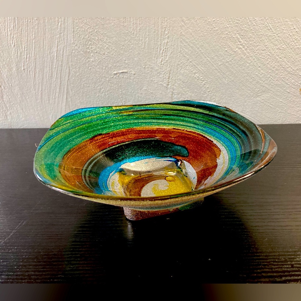 Multi colored, Art Glass Dish with contoured Rim, EC